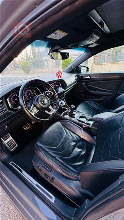 ڤۆڵکسواگن جێتا